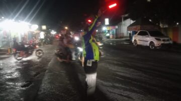 Satlantas Polres Batu Bara Lakukan Patroli Blue Light dan Awasi SPBU di Jalinsum Siparepare – Kegiatan Aman Lancar