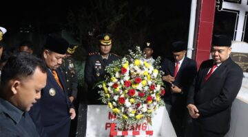 Jelang HUT ke-81 Kemerdekaan RI, Forkopimda Batu Bara Gelar Ziarah dan Tabur Bunga di Makam Pejuang
